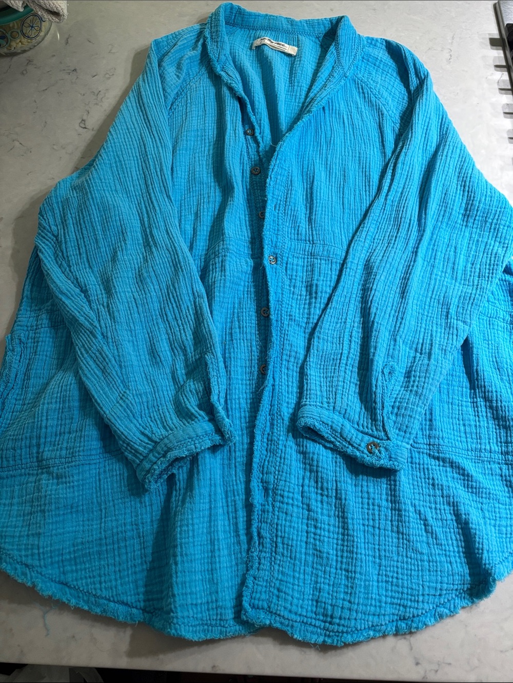 WE THE FREE Lightweight Textured Button-Up beach cover - Turquoise Blue